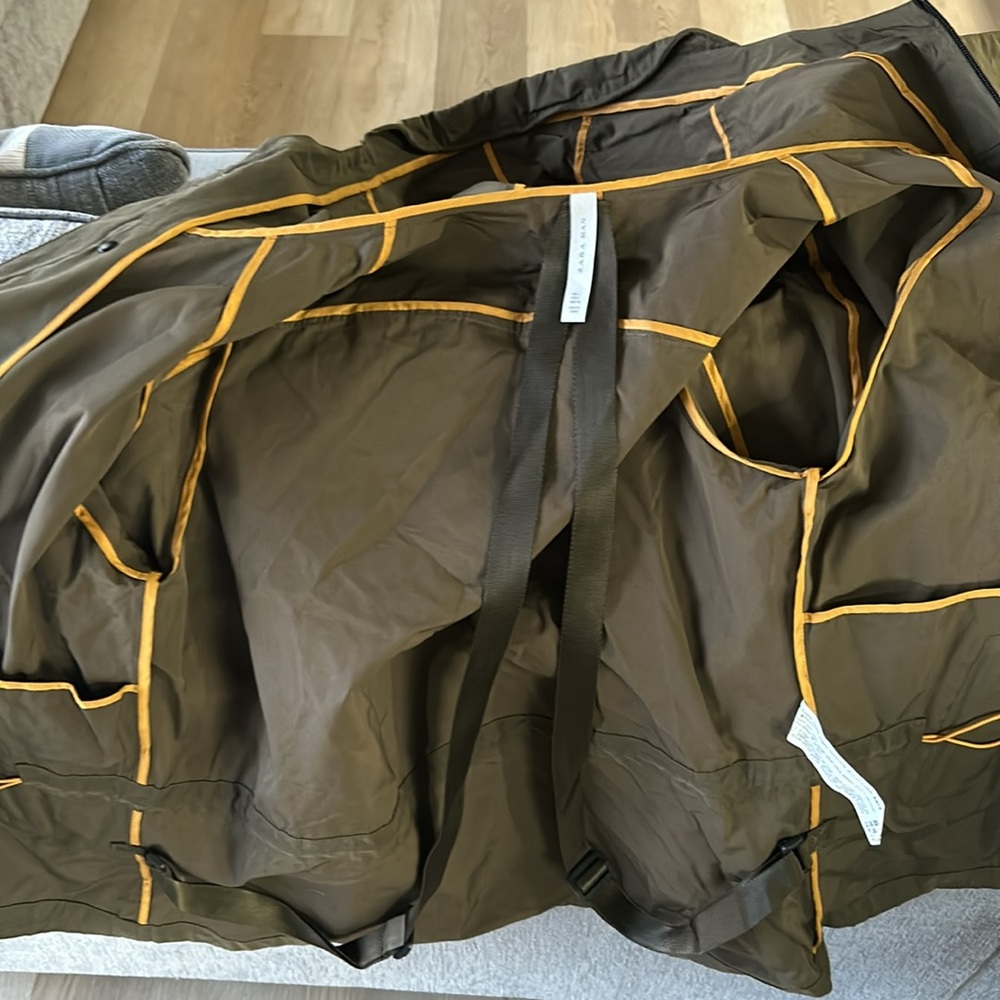 Zara - Picture 7 of 7